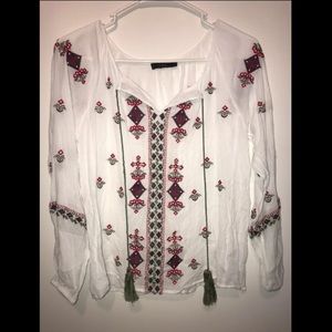 Boutique long sleeved top